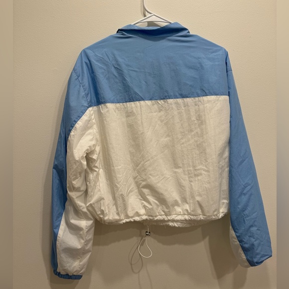 Medium Tommy Hilfiger Wind Breaker - Picture 2 of 3